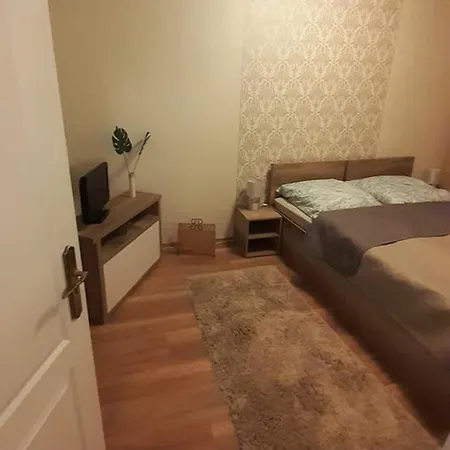 아파트 Gila Mari Gold Apartman