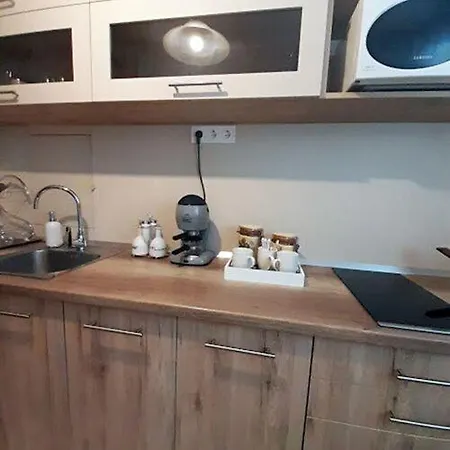 아파트 Gila Mari Gold Apartman 에게르